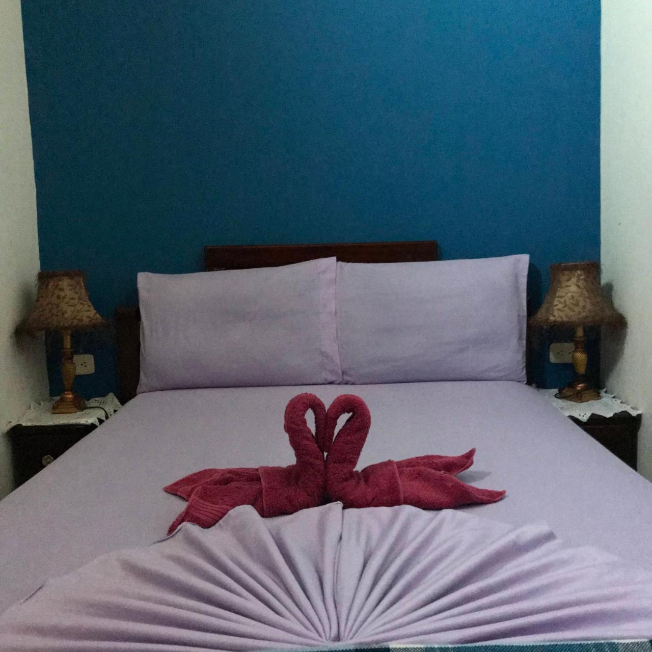 Hostal Puerto Azul Manta Buitenkant foto